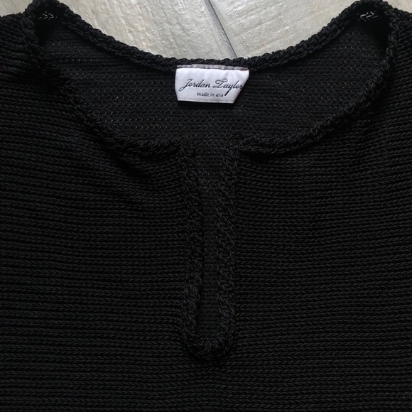 Jordan taylor mesh open knit 3/4 sleeve swimsuit cover up in black. Size M - Picture 3 of 9